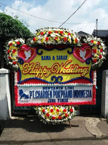Karangan Bunga Pernikahan  di Morowali