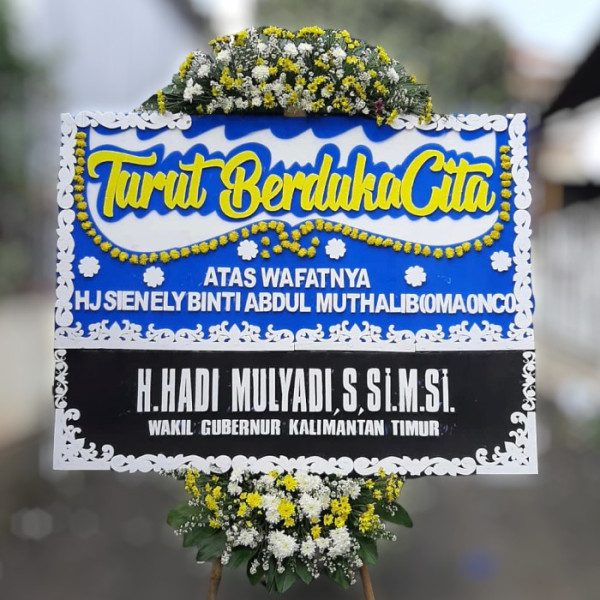 Karangan Bunga Duka  di Morowali